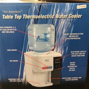 Table top water cooler